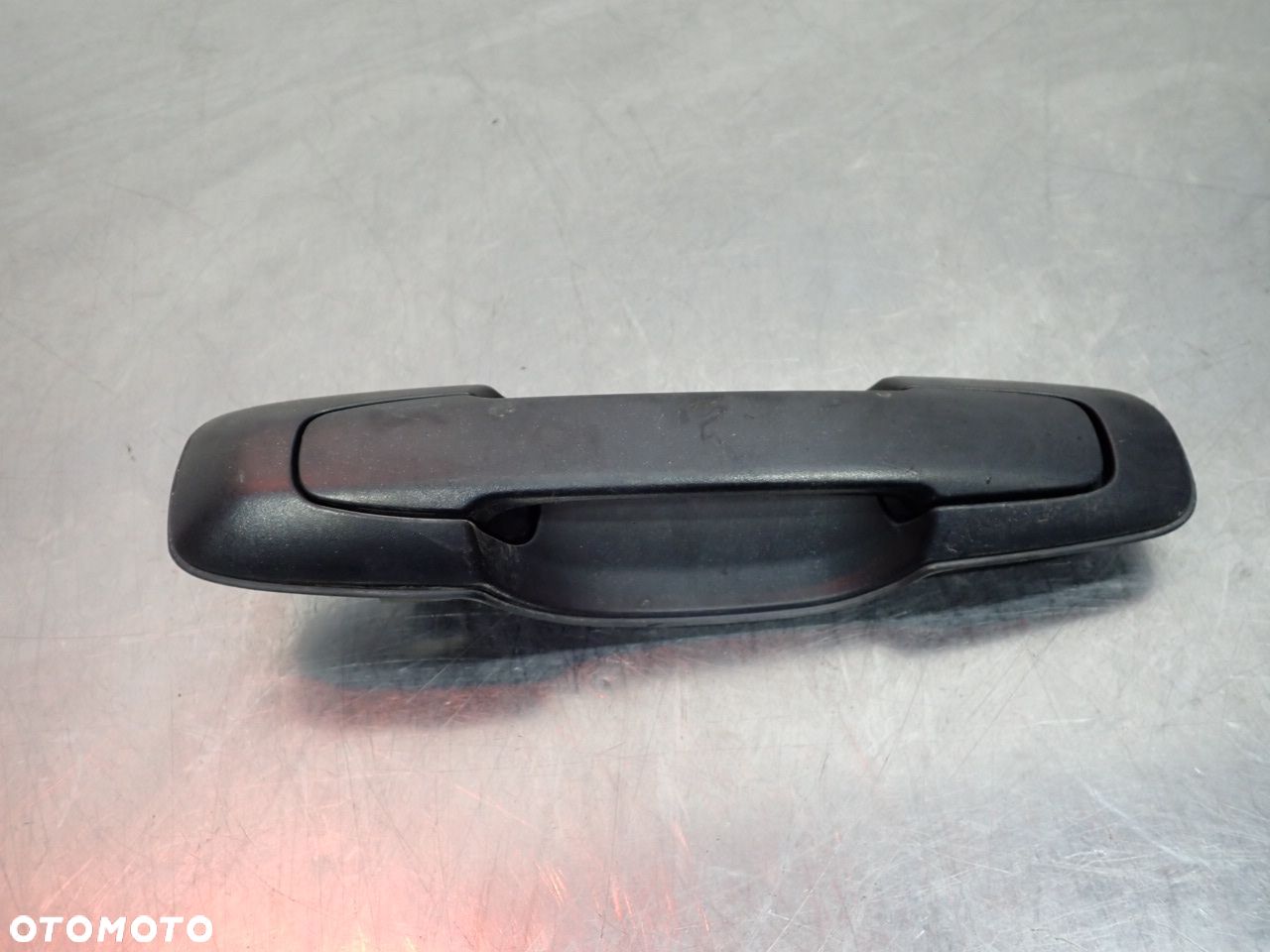 KLAMKA PRAWA TYLNA ZEWNĘTRZNA SUZUKI GRAND VITARA I LIFT 82810-65D00 - 1