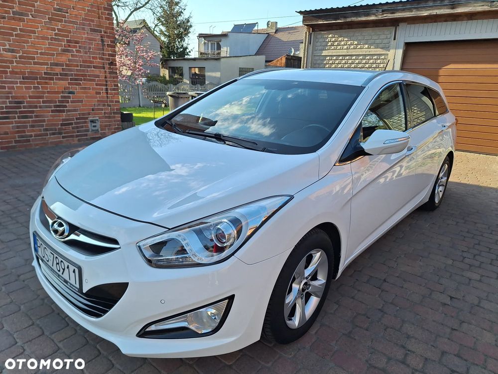 Hyundai i40 1.7 CRDi Comfort + - 34