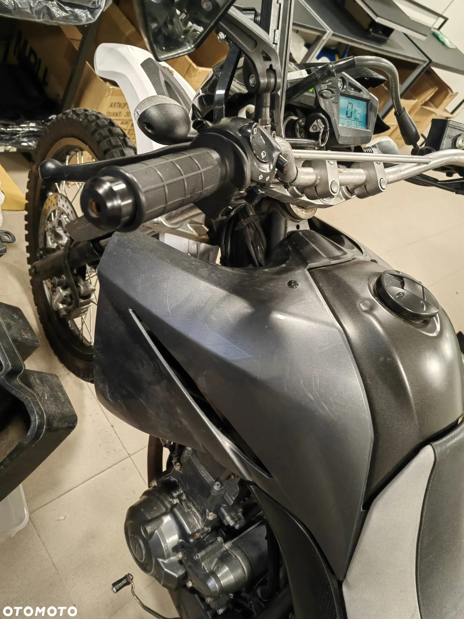 Yamaha XT - 6