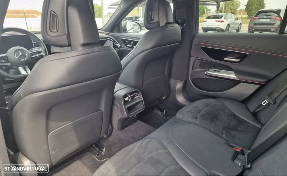 Mercedes-Benz E 300 de AMG Line - 10