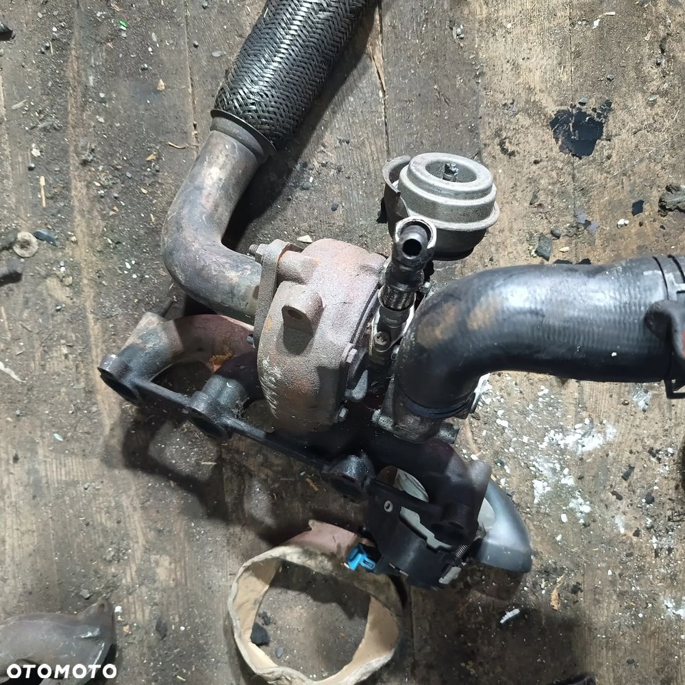 TURBOSPREZARKA 1.9 TDI 038253019N - 2