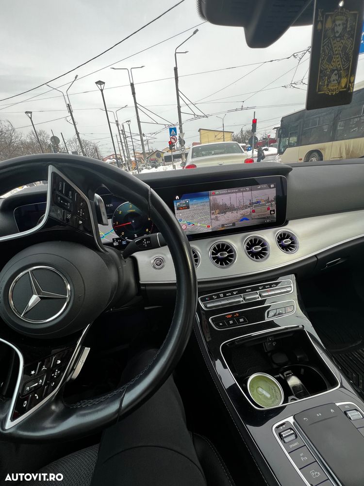 Mercedes-Benz E 220 d 9G-TRONIC Exclusive - 4