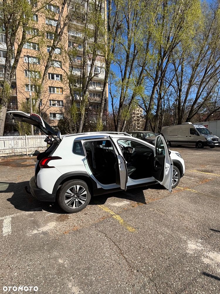 Peugeot 2008 PureTech 110 Stop&Start EAT6 Allure - 7