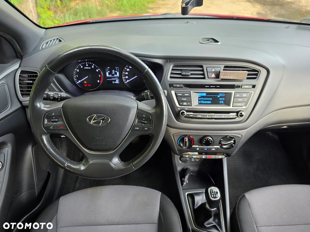 Hyundai i20 1.2 Passion Plus - 31