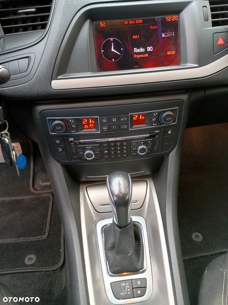 Citroën C5 2.0i 16V Exclusive - 8