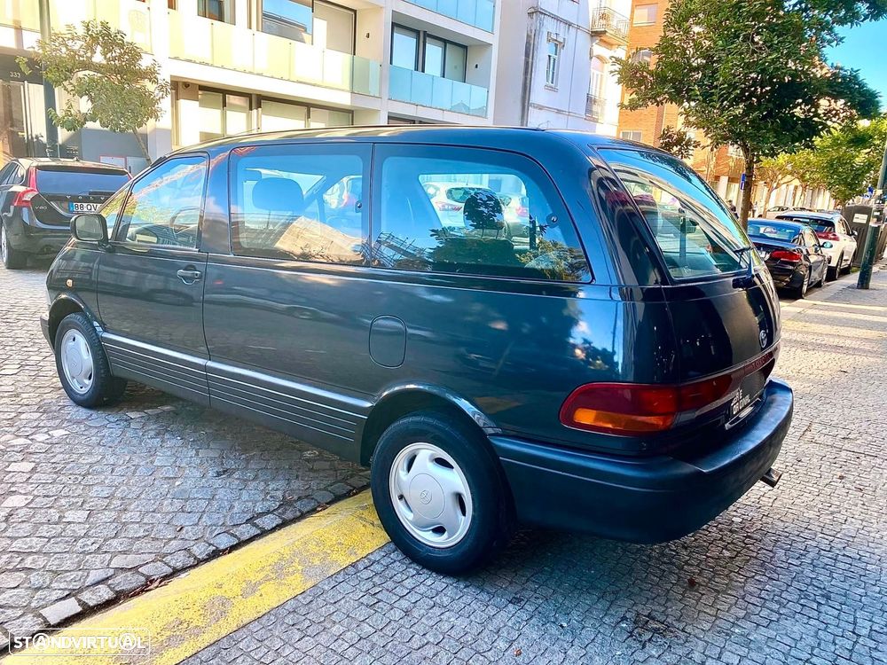 Toyota Previa 2.4 GL - 9