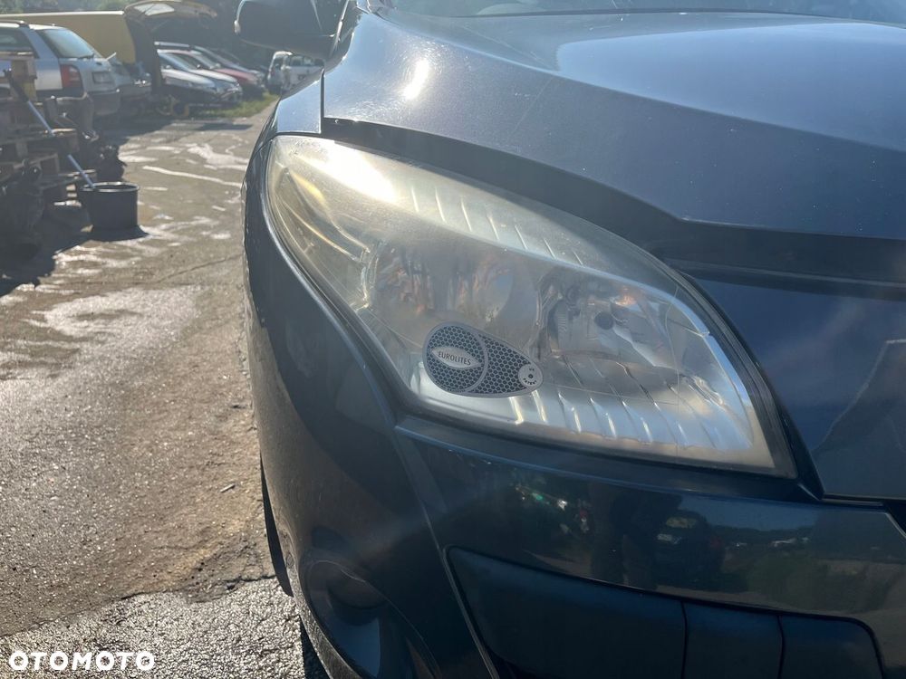 RENAULT MEGANE III LAMPA PRAWA PRZEDNIA PRAWY PRZÓD UK TEB66 - 3