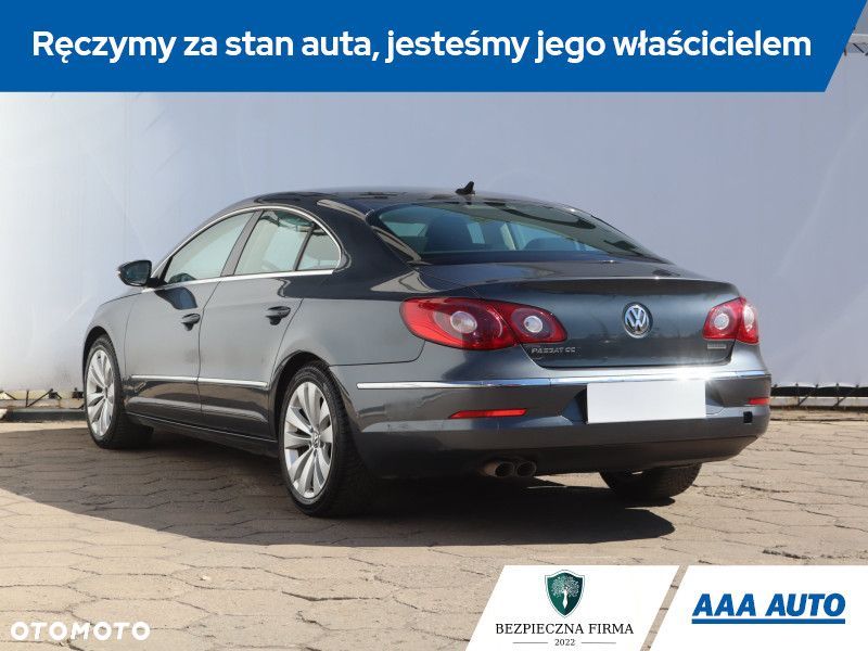 Volkswagen Passat CC - 6
