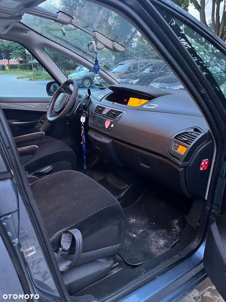Citroën C4 Picasso - 9