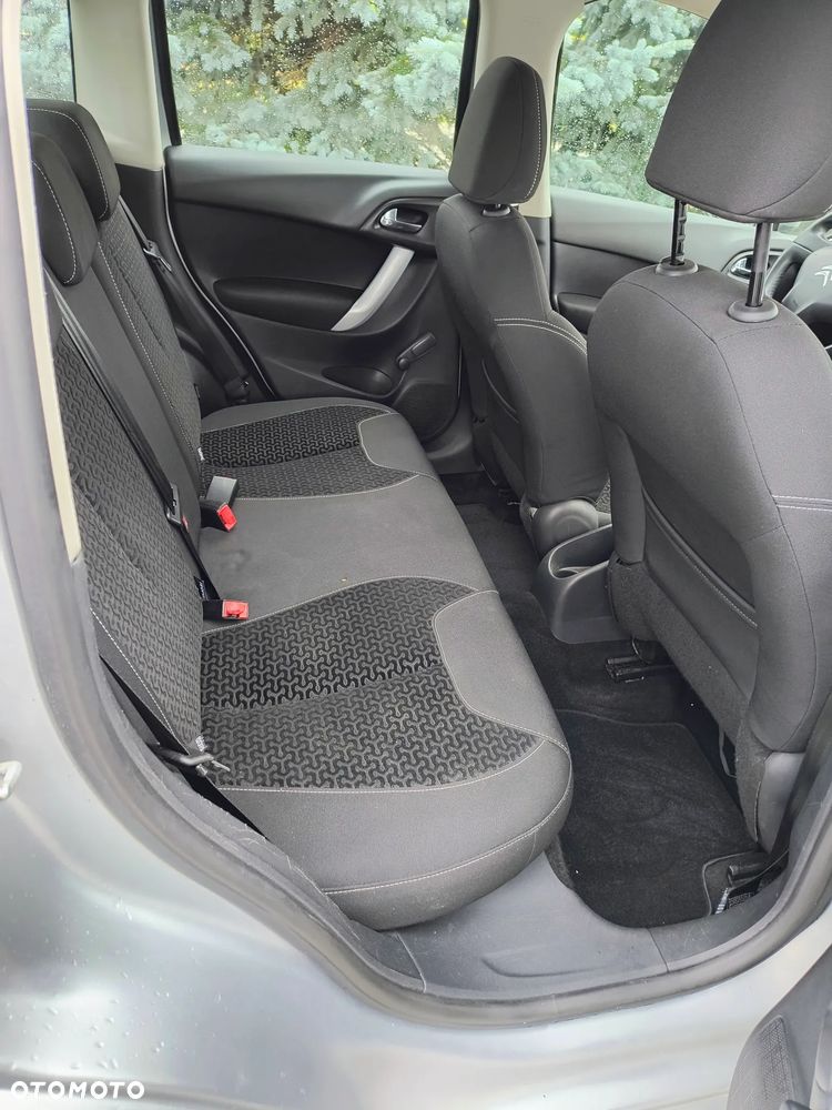 Citroën C3 1.6 e-HDi Exclusive - 19