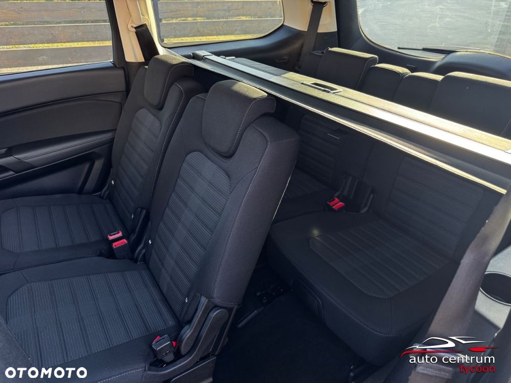 Ford Galaxy - 14