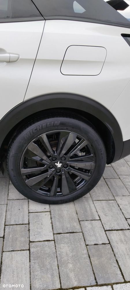 Peugeot 3008 1.6 PureTech HYbrid GT S&S EAT8 - 39