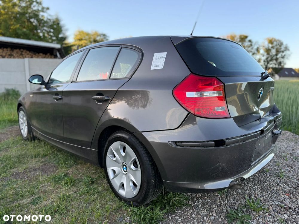 BMW Seria 1 - 2