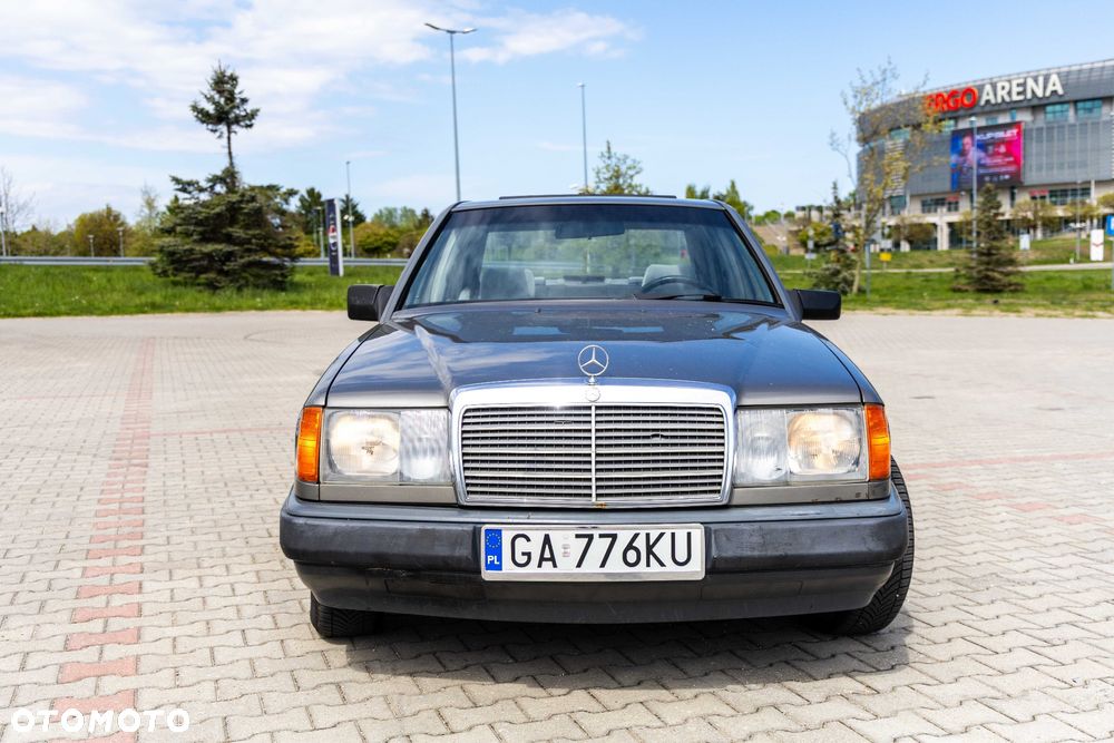 Mercedes-Benz W124 (1984-1993) - 4