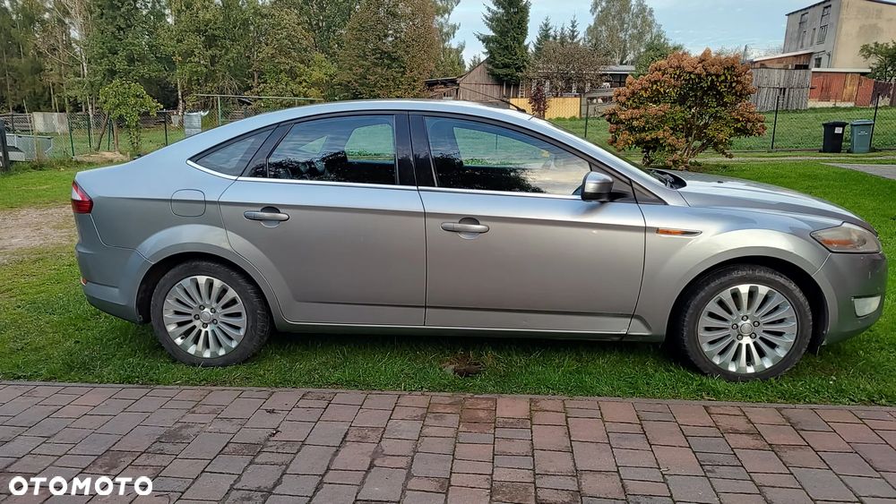 Ford Mondeo - 8