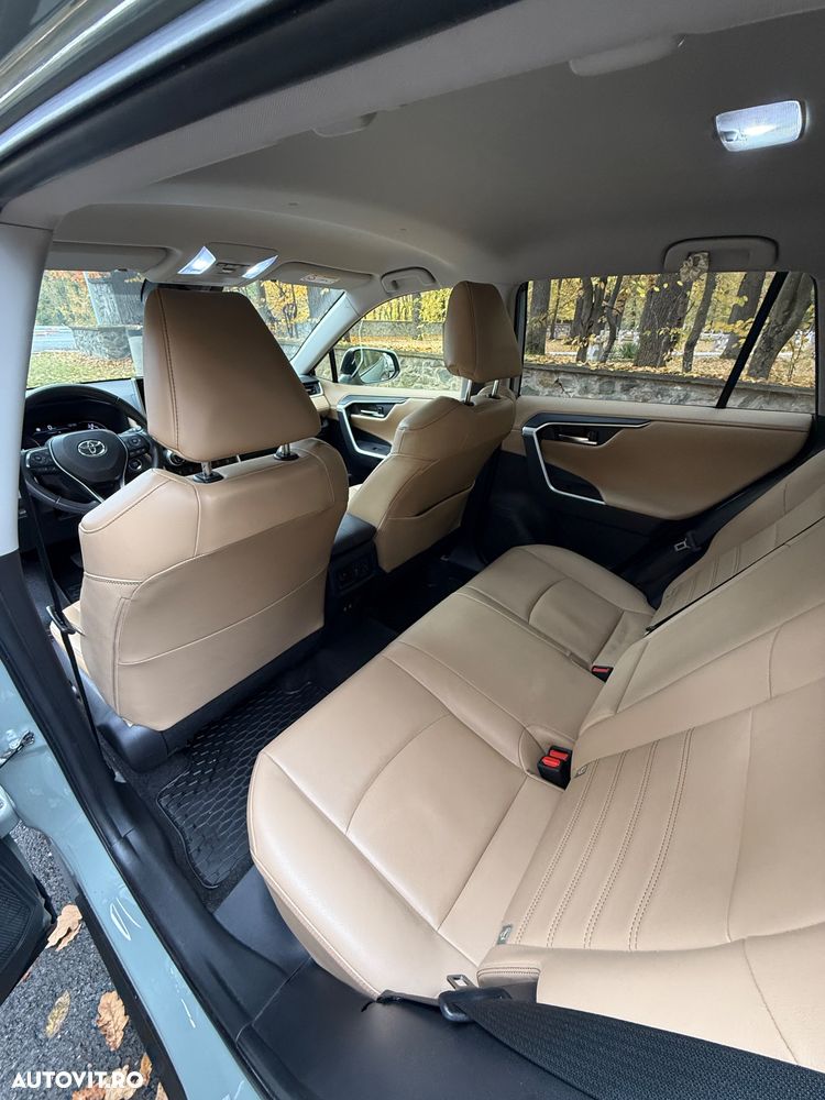TOYOTA RAV4 2020 — imagine 7