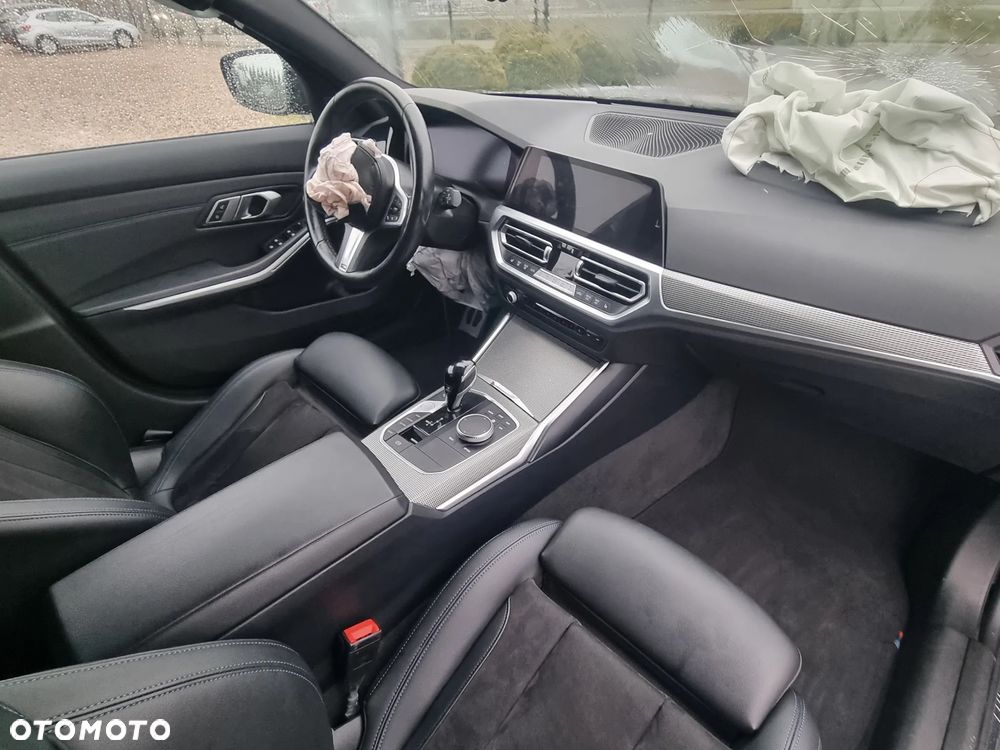 BMW Seria 3 320d M Sport Shadow - 11