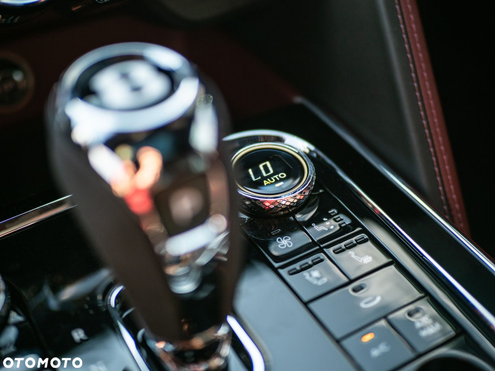 Bentley Flying Spur - 22