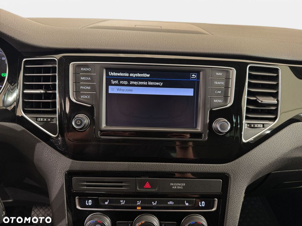 Volkswagen Golf Sportsvan - 21