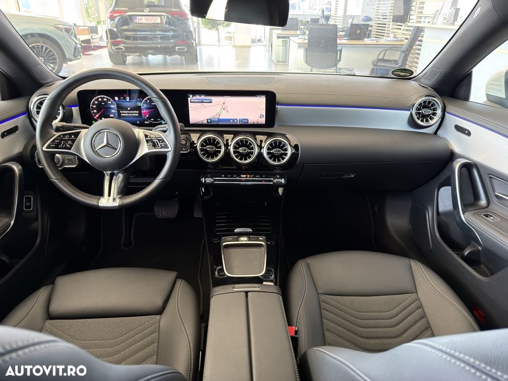 Mercedes-Benz CLA 180 7G-DCT Progressive Line Advanced - 11