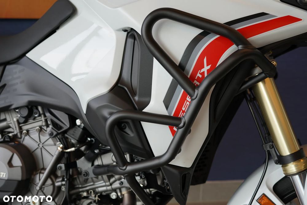 Ducati DesertX - 17