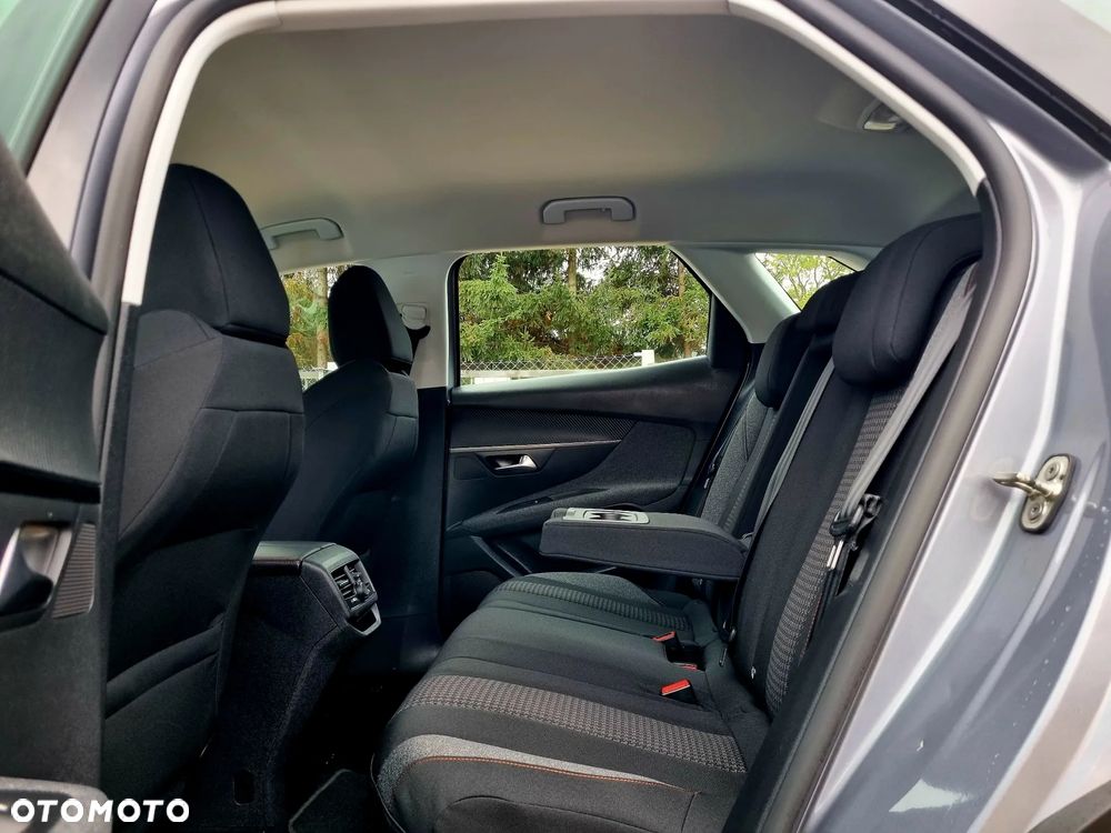 Peugeot 3008 1.2 PureTech Active S&S - 10