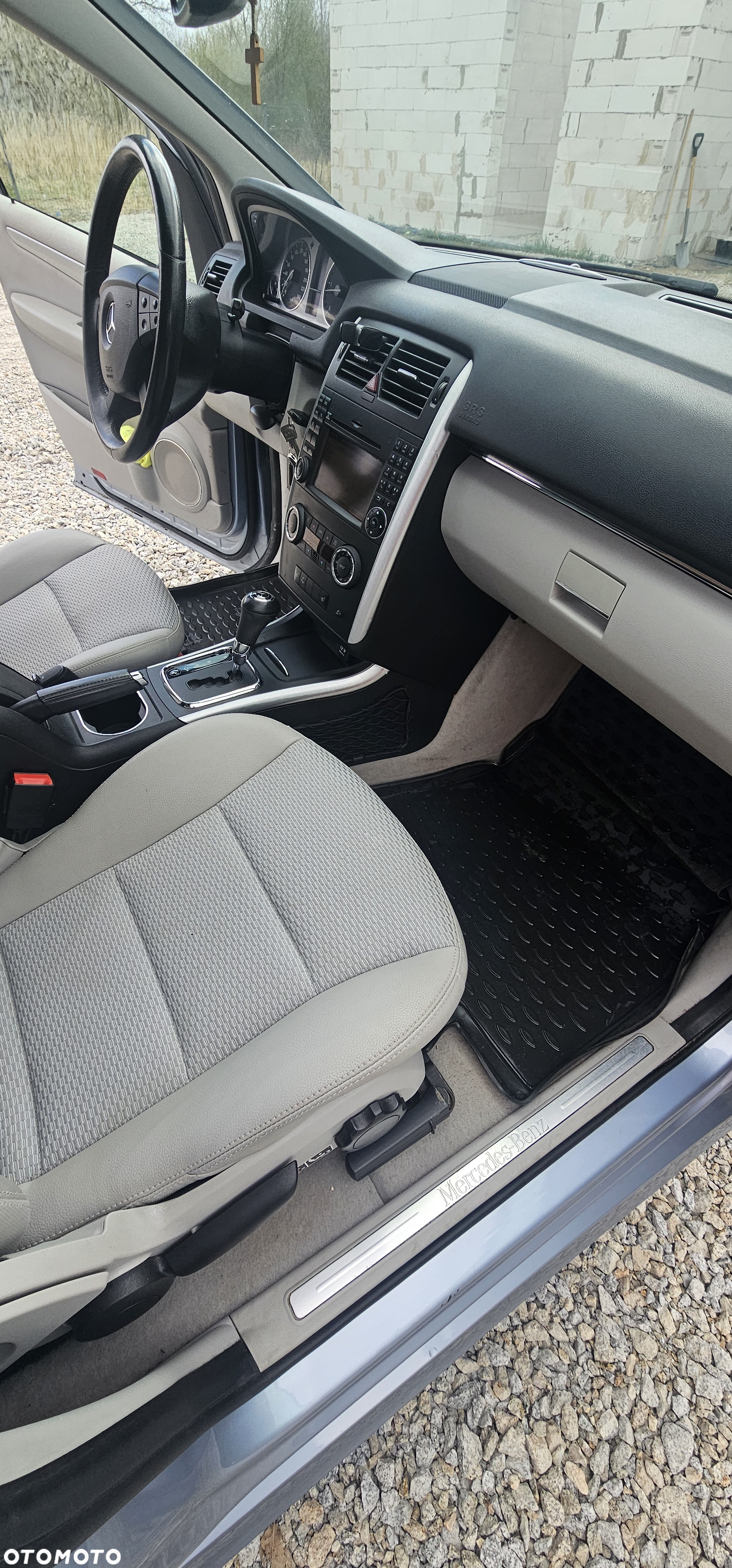 Mercedes-Benz Klasa B 200 CDI DPF Autotronic Special Edition - 11