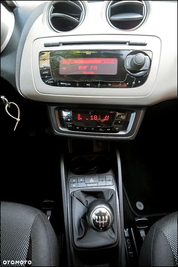 Seat Ibiza SC 1.4 16V Sport - 22