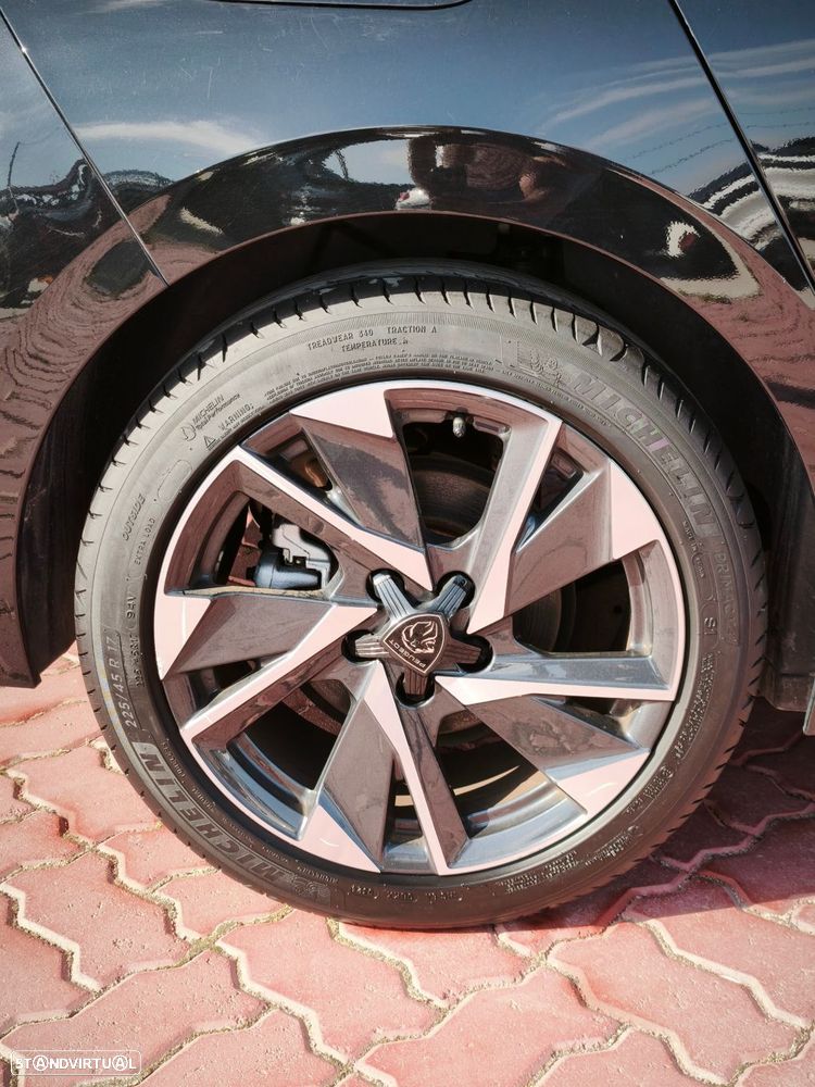 Peugeot 308 1.2 PureTech Allure - 11