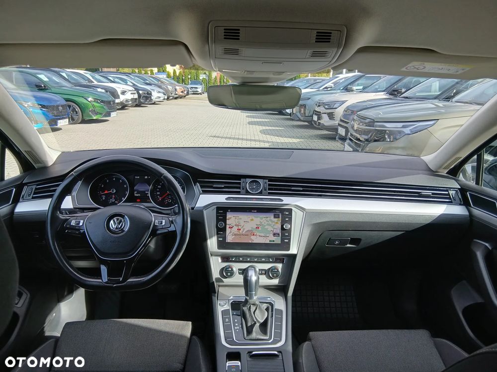 Volkswagen Passat 1.8 TSI BMT Comfortline DSG - 21