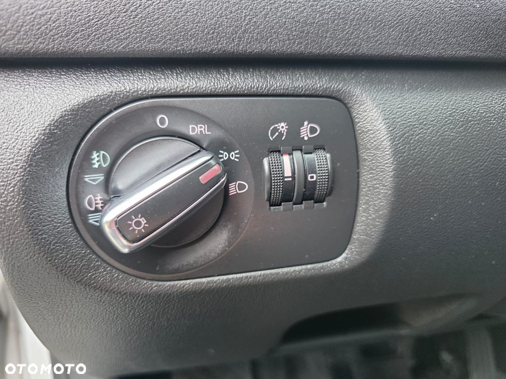 Audi A3 3-drzwiowe 1.6 S line Sportpaket (plus) - 18
