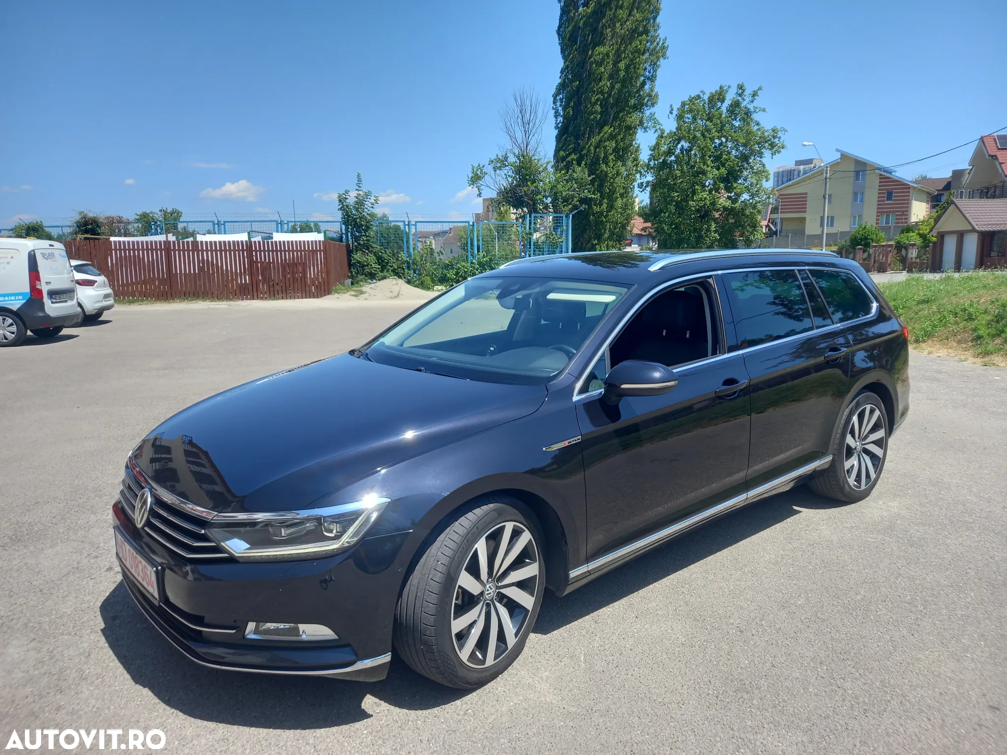 Volkswagen Passat Variant 2.0 TDI DSG 4Motion Highline - 20