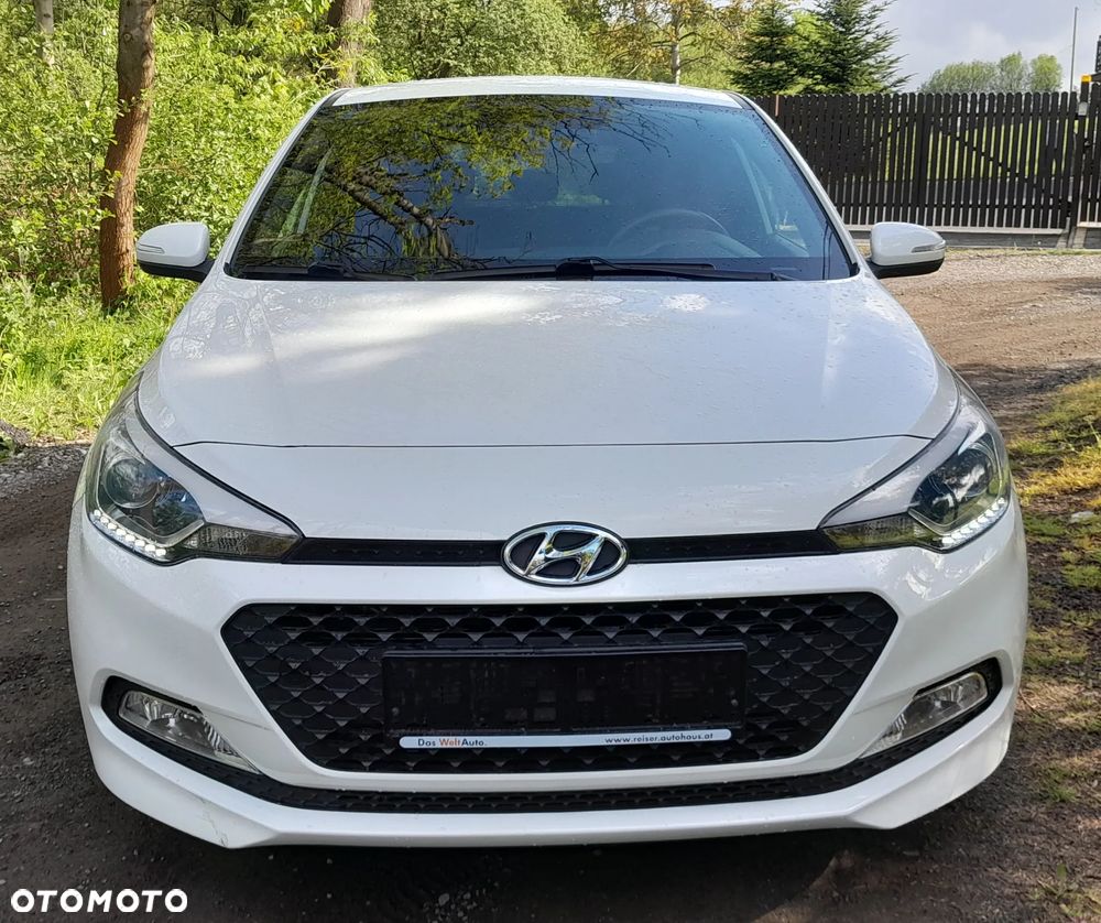 Hyundai i20 - 11