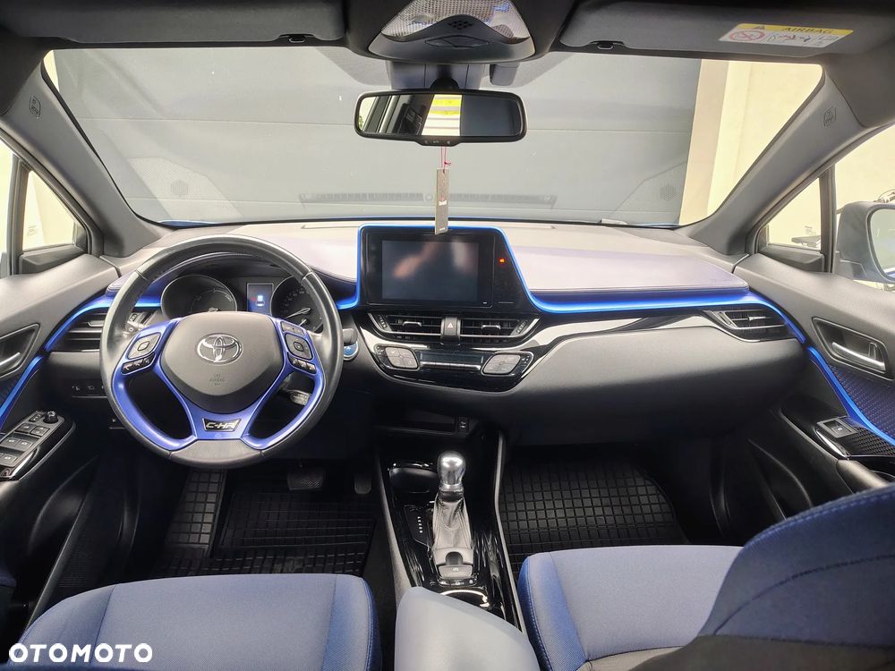 Toyota C-HR 1.8 Hybrid Comfort - 12
