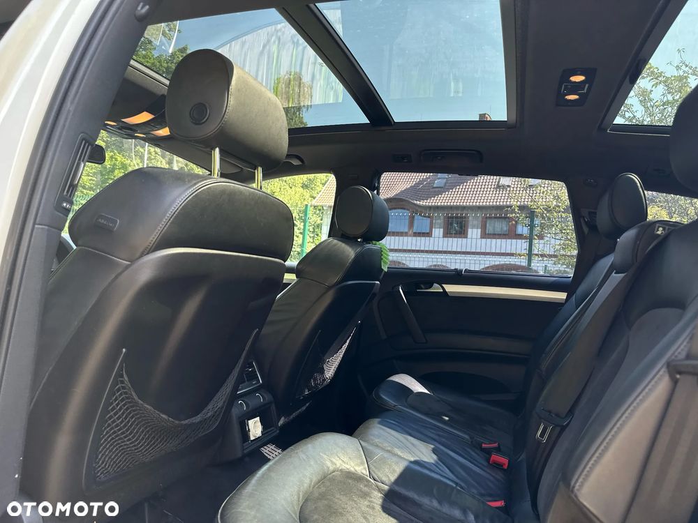 Audi Q7 - 10