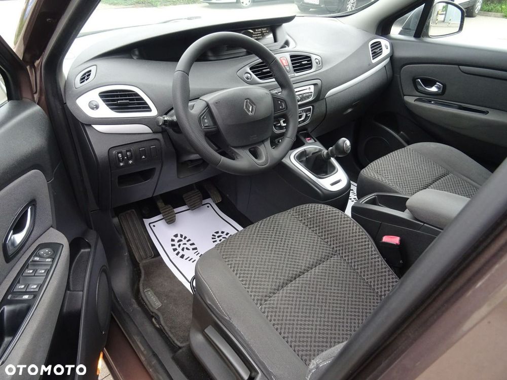 Renault Scenic - 10