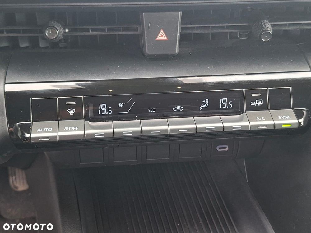 Toyota C-HR - 21