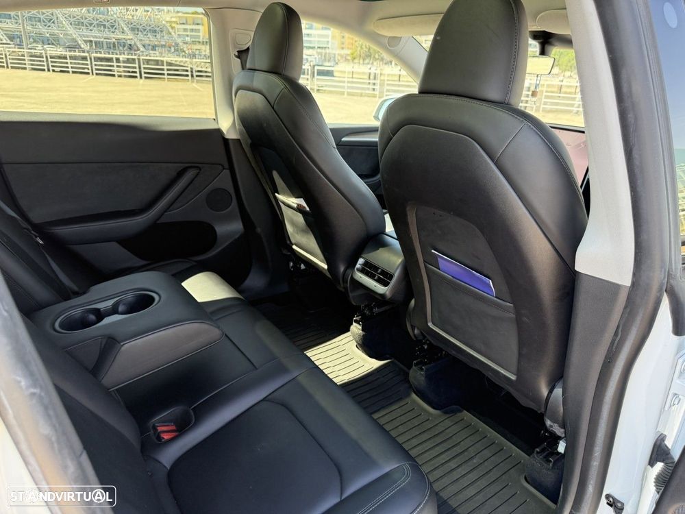 Tesla Model Y Tração Traseira - 18