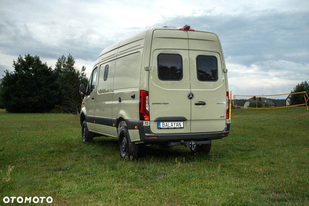 Mercedes-Benz Sprinter - 5