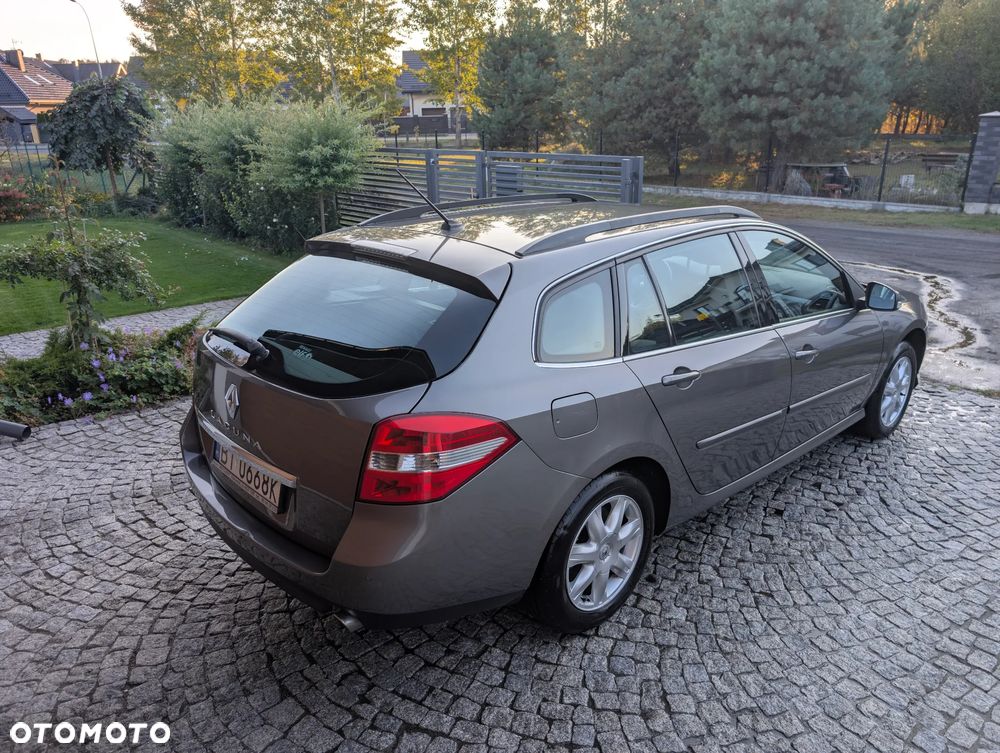 Renault Laguna 2.0 DCi SL Tech Run - 15