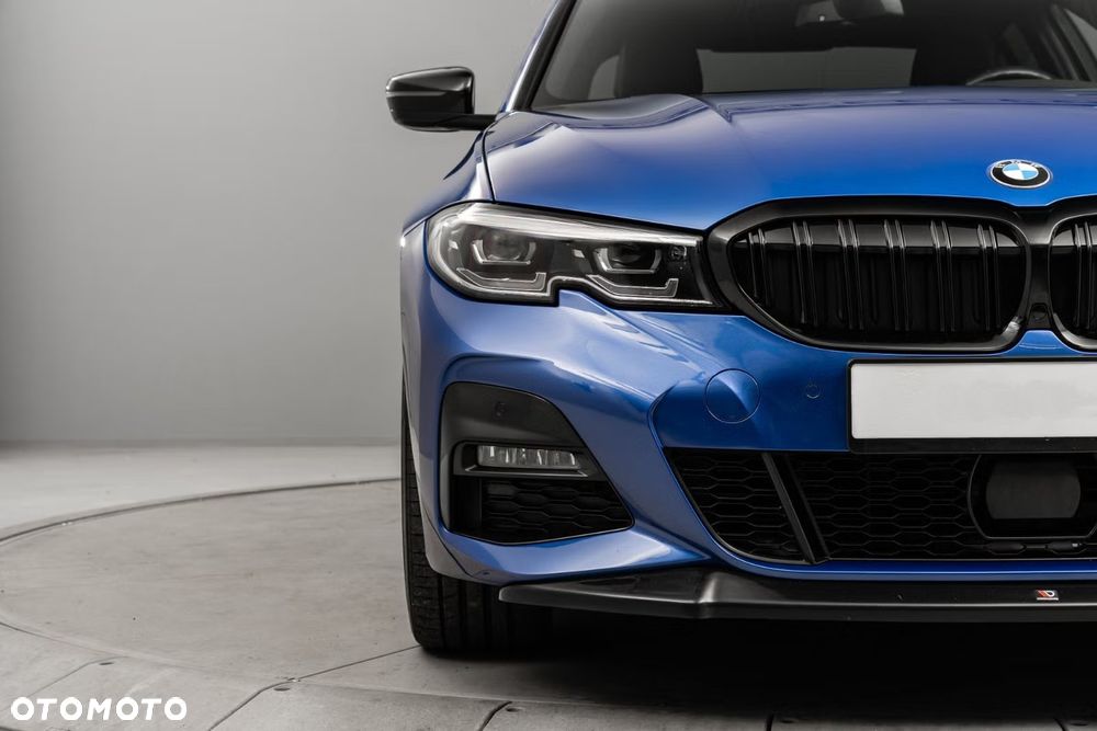 BMW Seria 3 330e Sport - 6