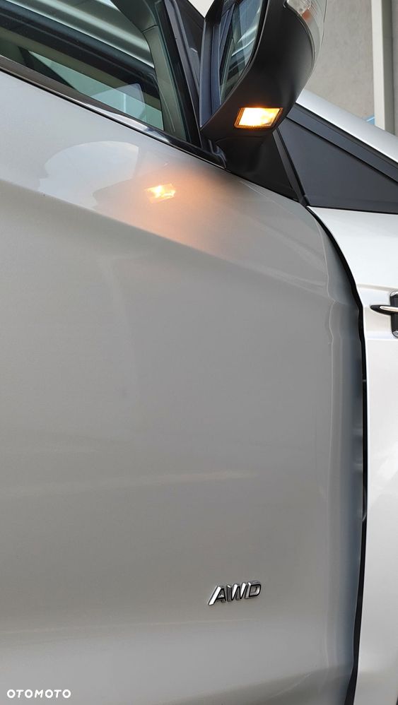 Ford Kuga - 34