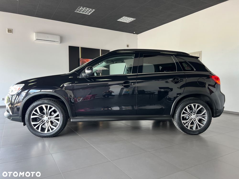Mitsubishi ASX - 3