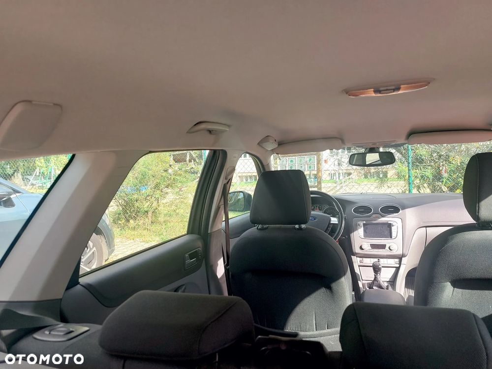Ford Focus 1.8 FF Platinium X - 13