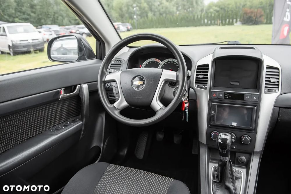 Chevrolet Captiva 2.4 2WD 7 Sitzer LS Family Edition - 16