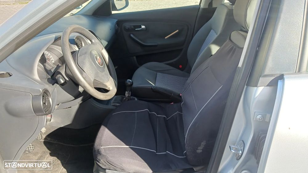 SEAT Ibiza 1.2 12V Reference - 11