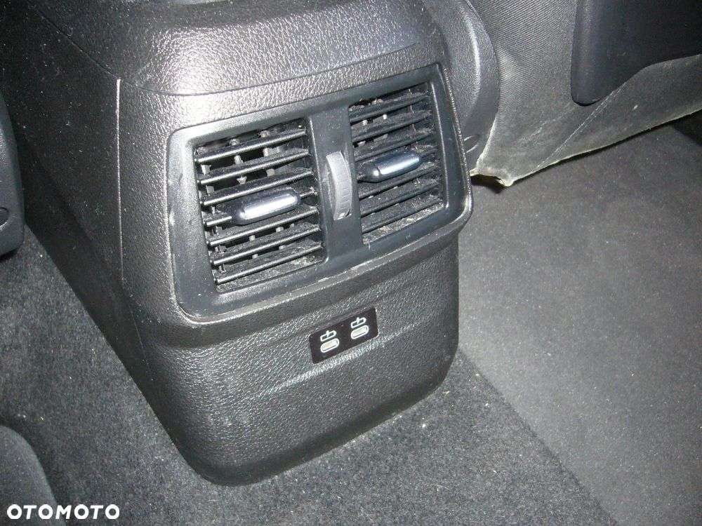 BMW Seria 2 - 21