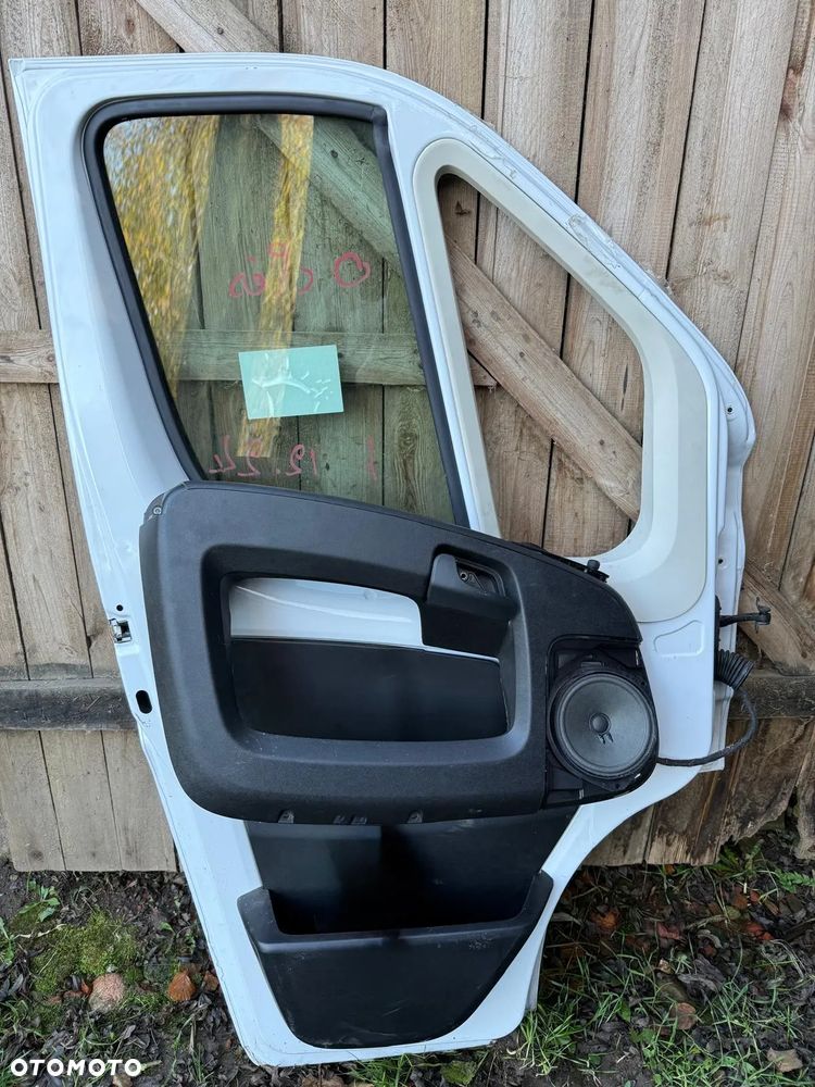 Drzwi lewe przednie Citroen Jumper Peugeot Boxer Fiat Ducato białe 2024 - 2