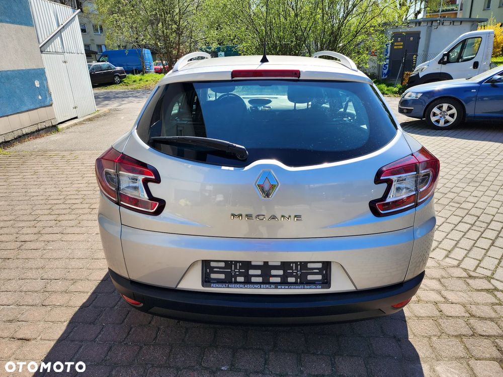 Renault Megane 1.6 16V 100 J'taime - 4