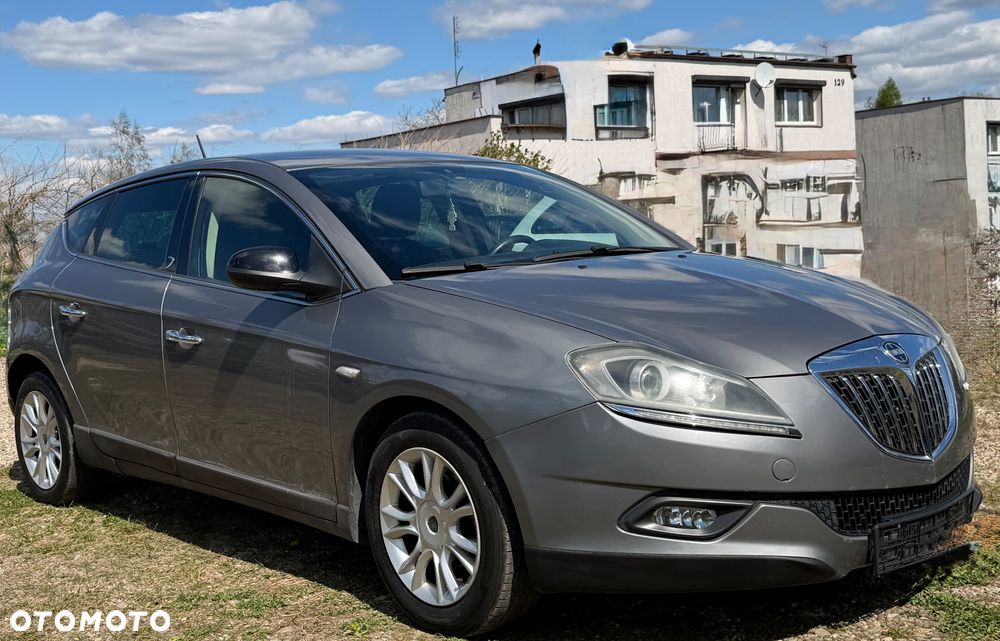 Lancia Delta 1.6 MultiJet 16v Silver - 17